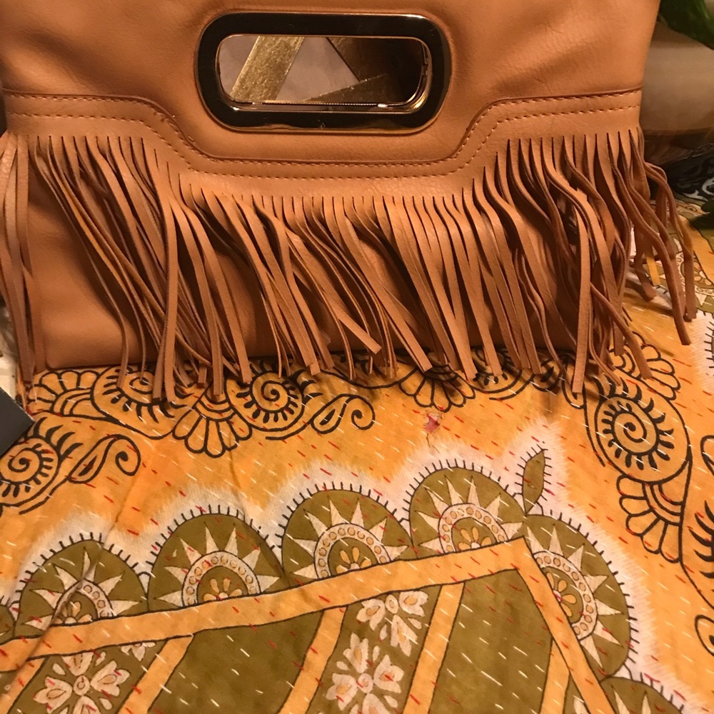 Small fringe handbag